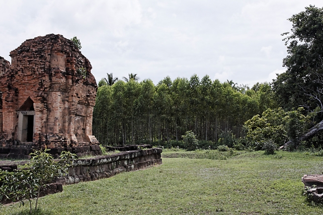 32-Prasat Ban Phlai-022